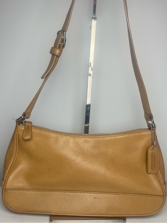 Coach Handbags - Coach Hampton Demi Leather Baguette VTG Shoulder Bag 7587 COA